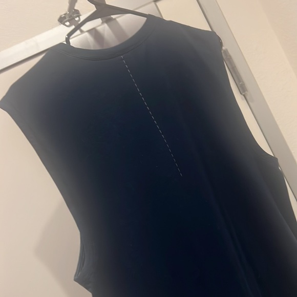 Navy blue Lululemon Mens’s tank top | Size: L - Picture 4 of 6